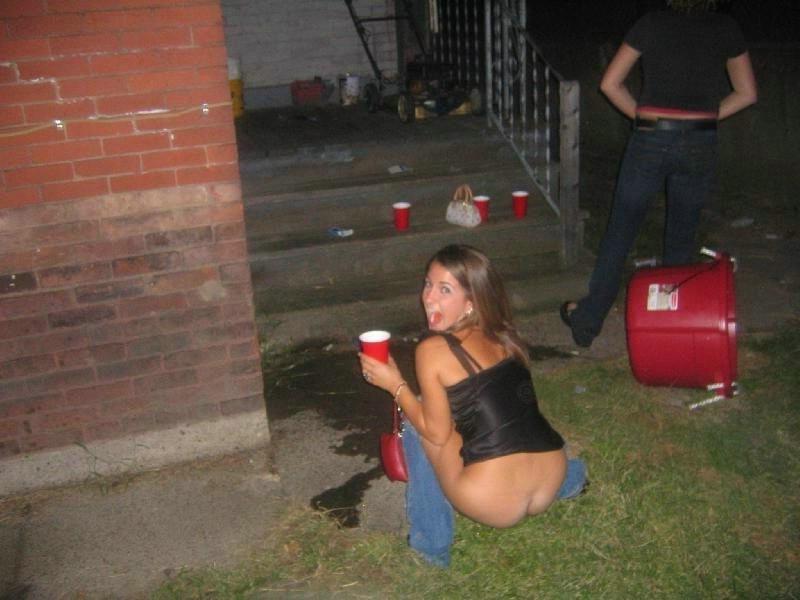 11P Drunk teen pissing and fucking at teen party