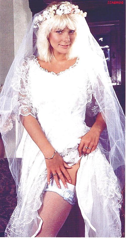 25P Wedding Dress-Brides Set 1