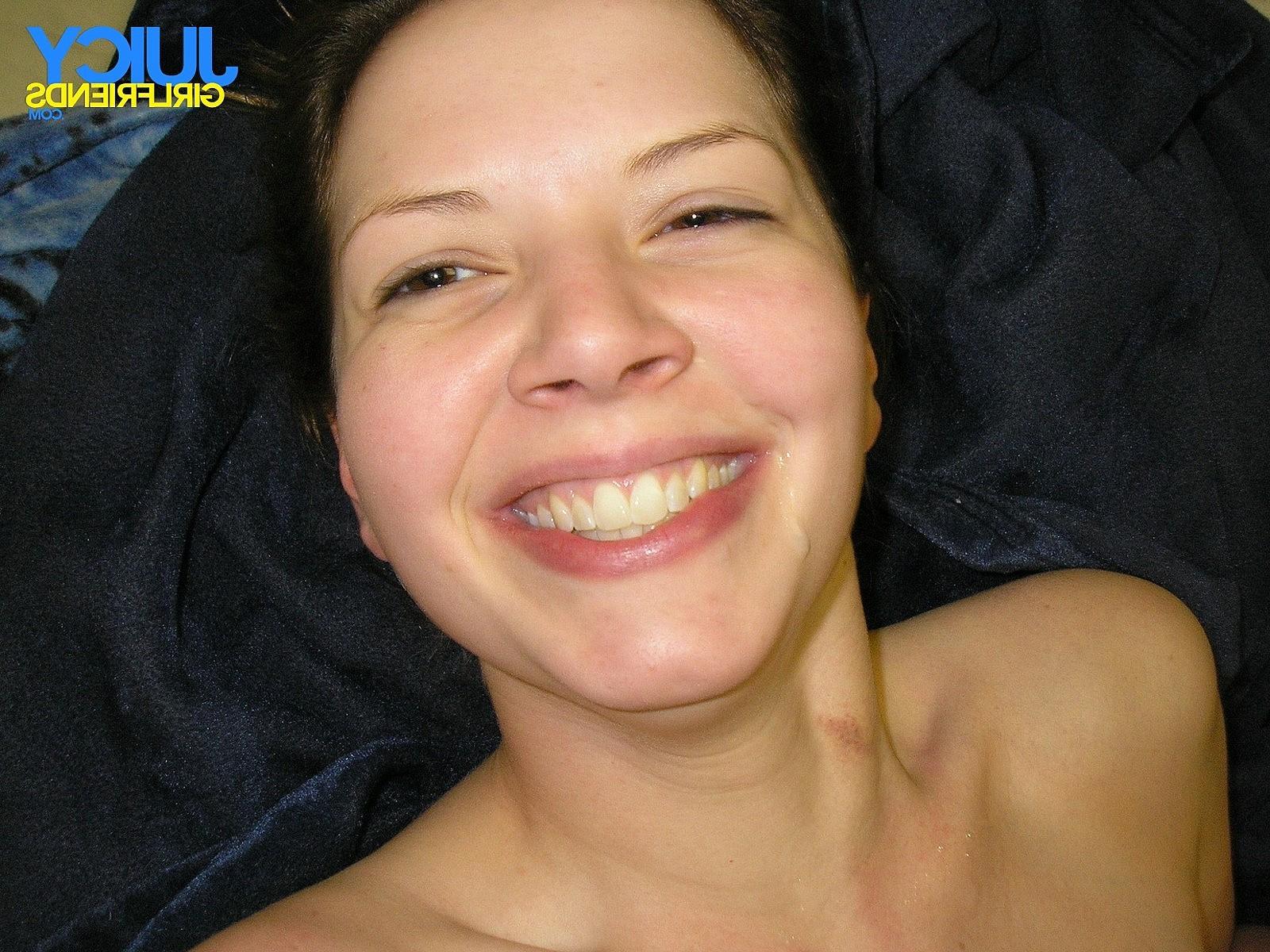 10P Lots of cum on her after hot blowjob