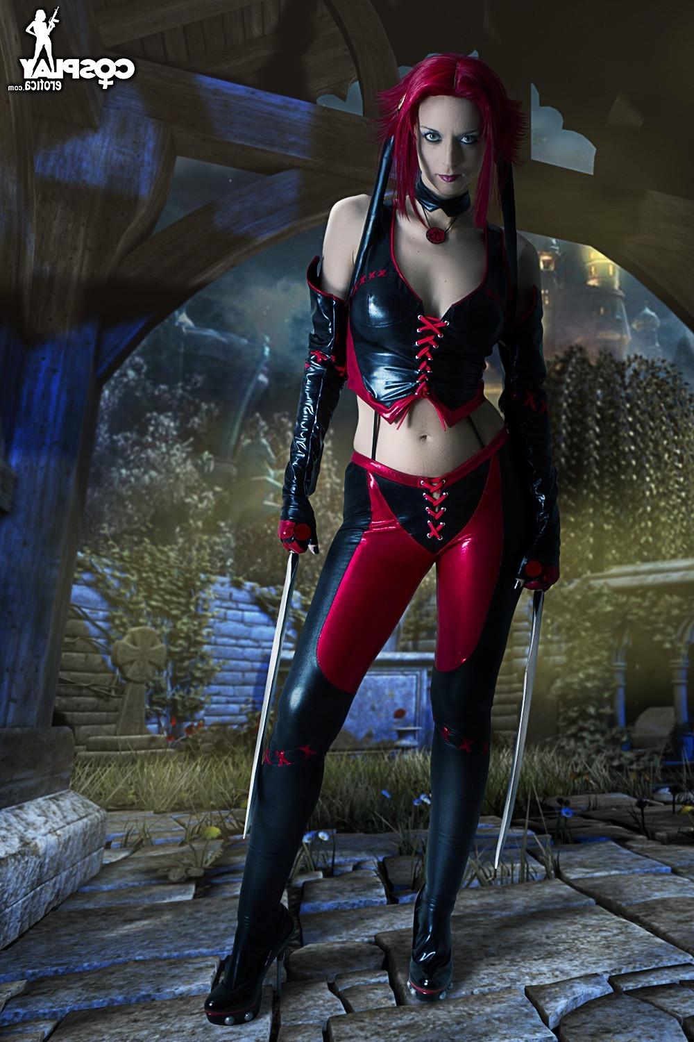 16P Bloodrayne Cosplay
