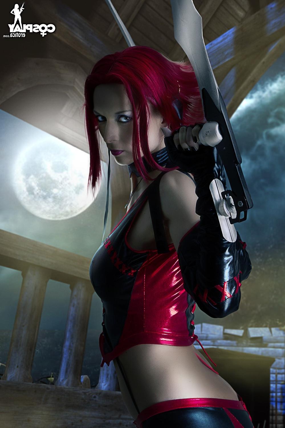 16P Bloodrayne Cosplay