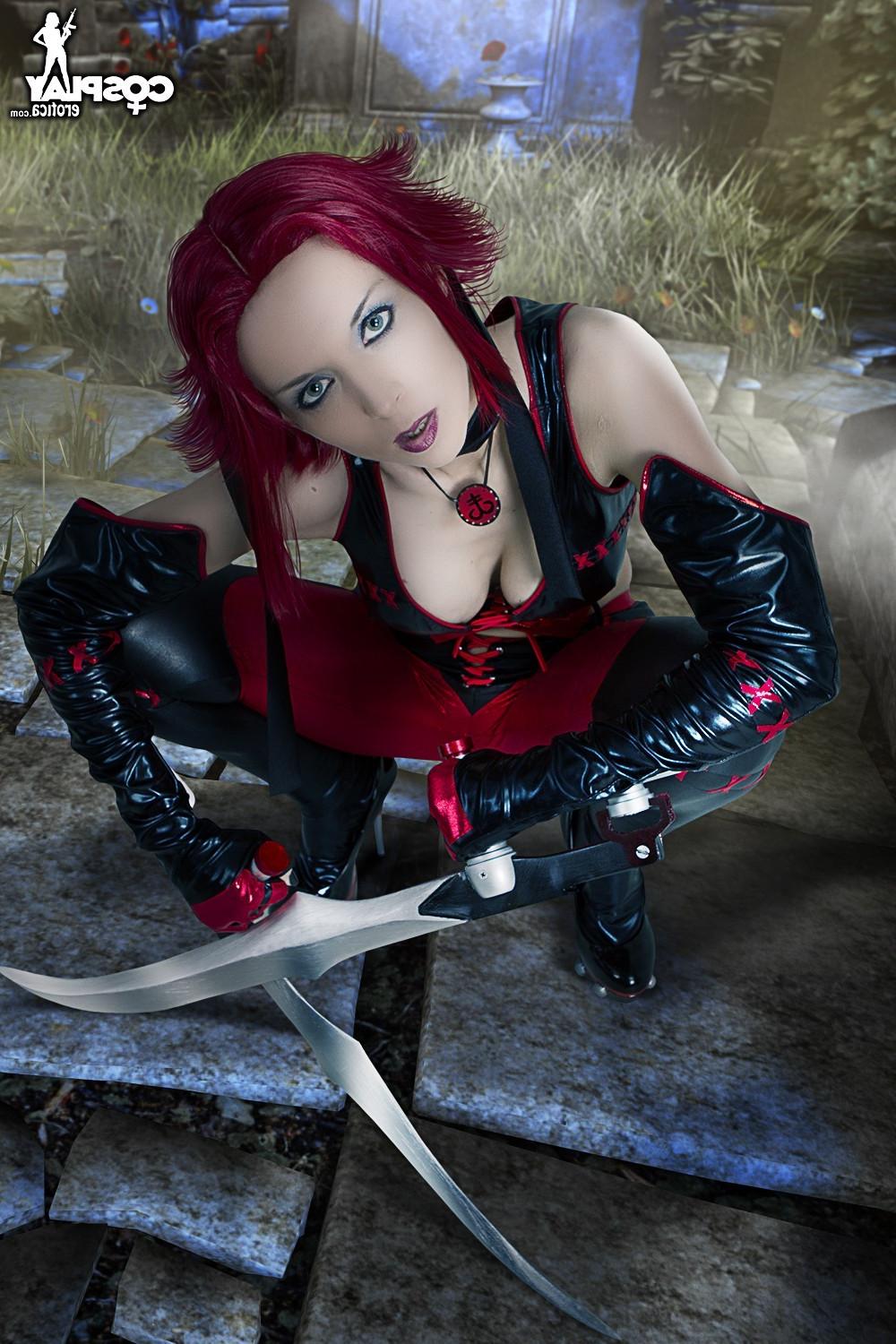 16P Bloodrayne Cosplay