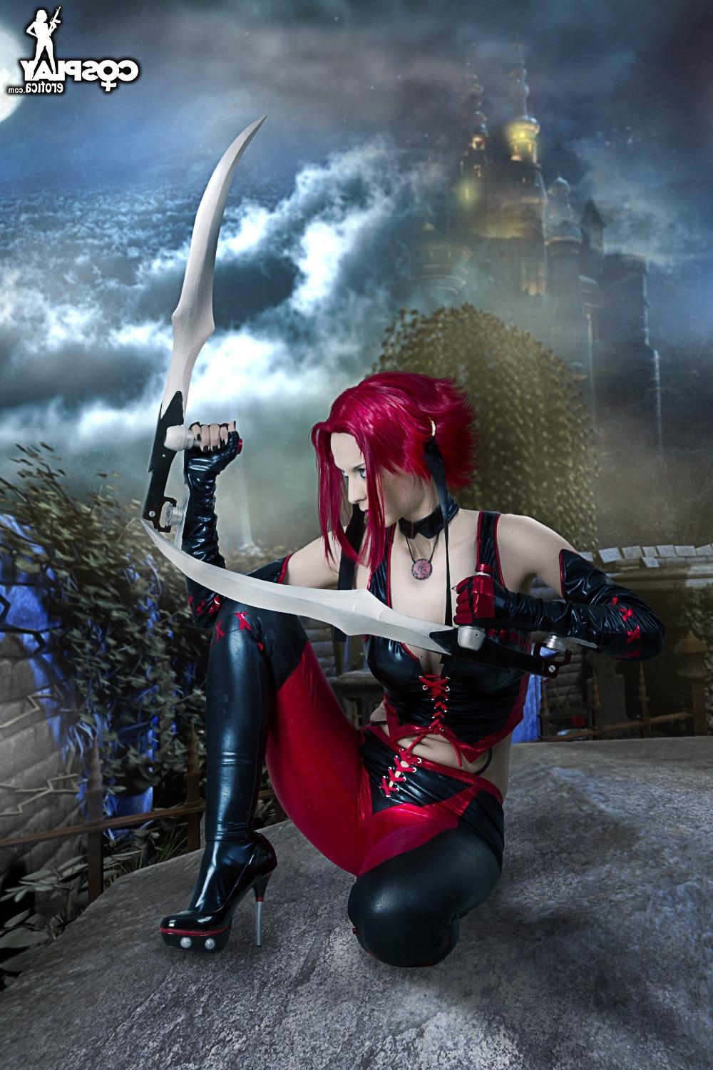 16P Bloodrayne Cosplay