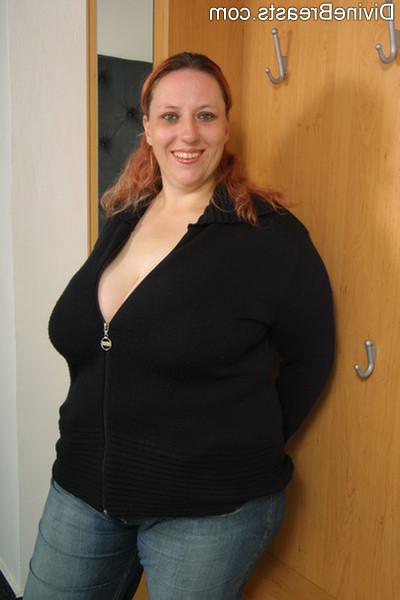 15P Plump milf Karen letting her gigantic titties hang out