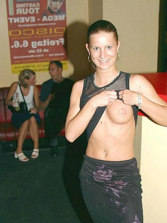 12P Sweet brunette gf at home shows her boobies