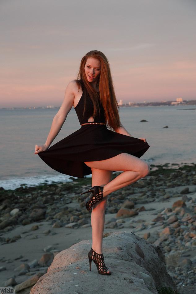 16P Pale redhead outdoors