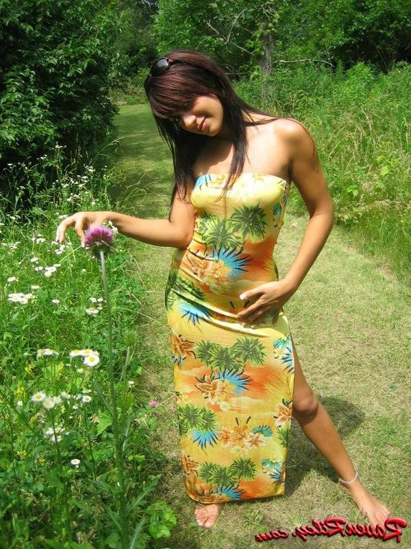 20P Raven Strips Her Sexy Spring Dress