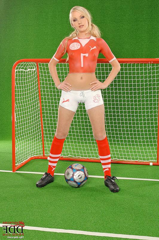 16P Hrisanta naked blonde soccer babe fan is posing with ball