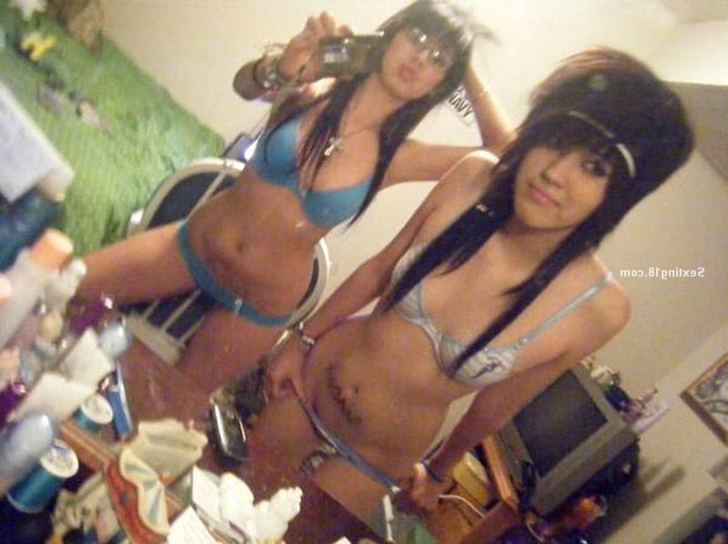 12P Amateurs in mirror pics