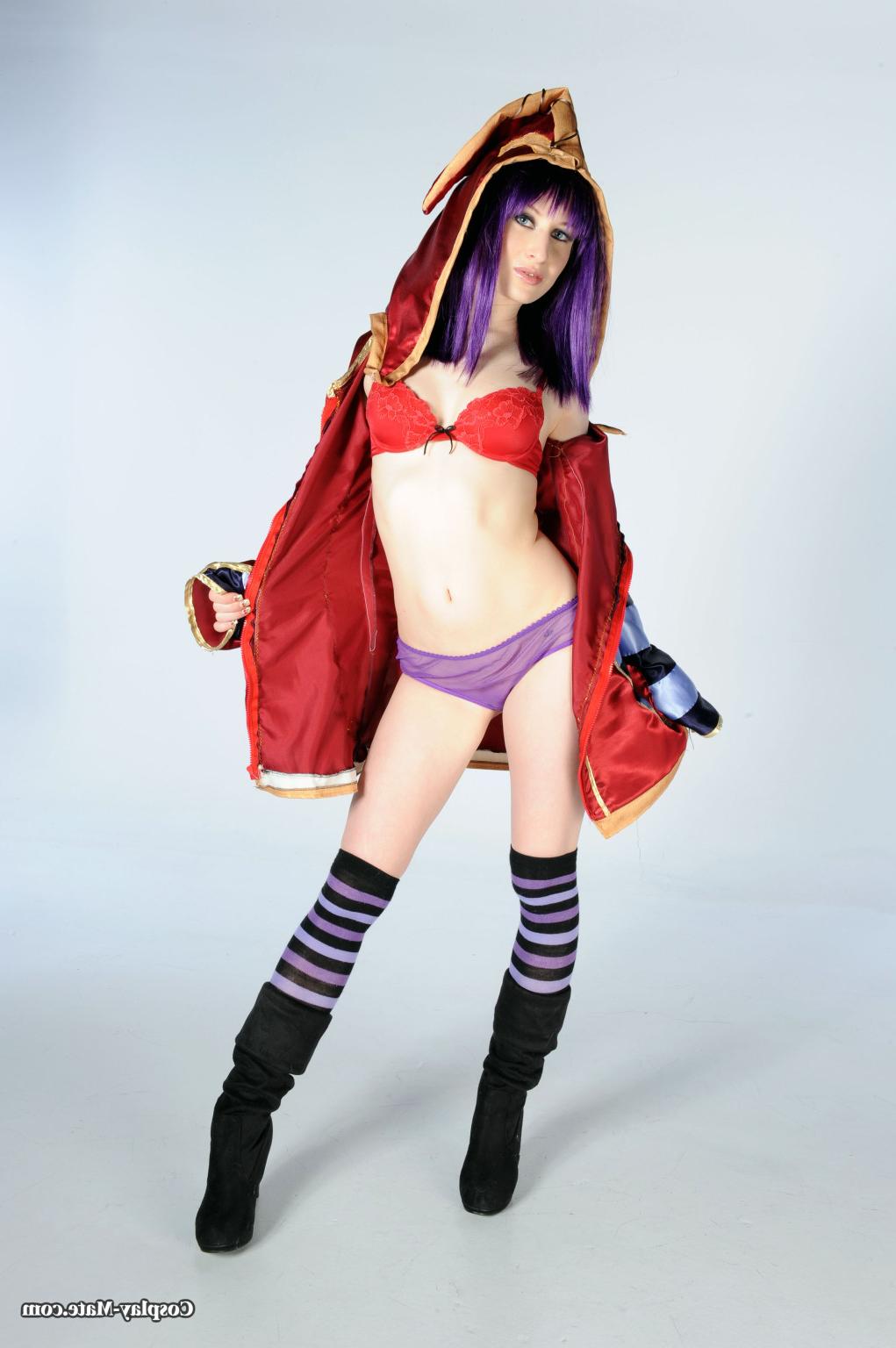 15P Cosplay teen girl as witch