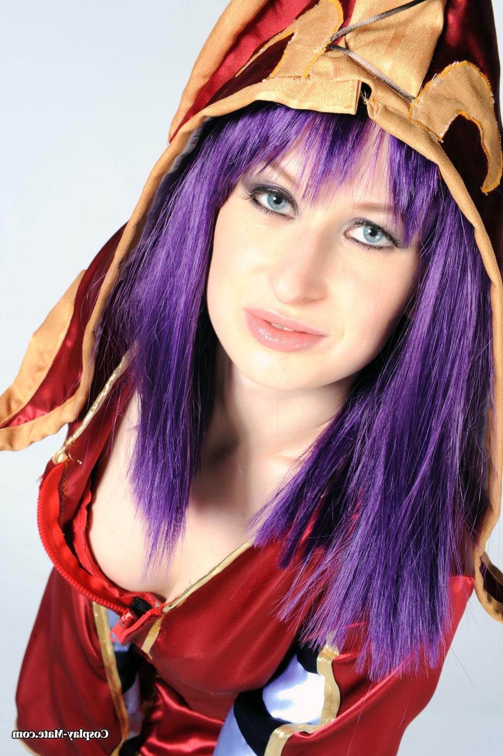 15P Cosplay teen girl as witch