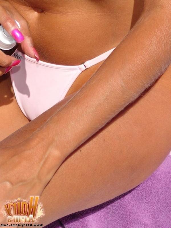 13P Lori's Hair Glistening On The Boat