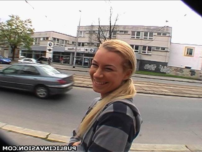 15P Blonde tiny chick doing blowjob outdoor