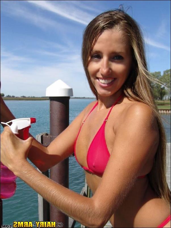 13P Lori in red swimsuit