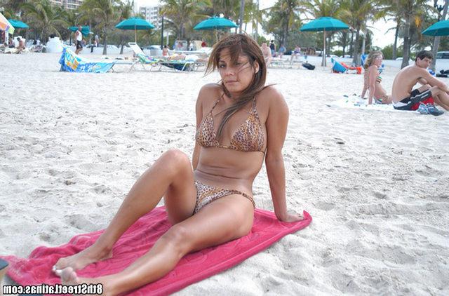 12P Busty beach milf does a hot striptease before sucking on her knees