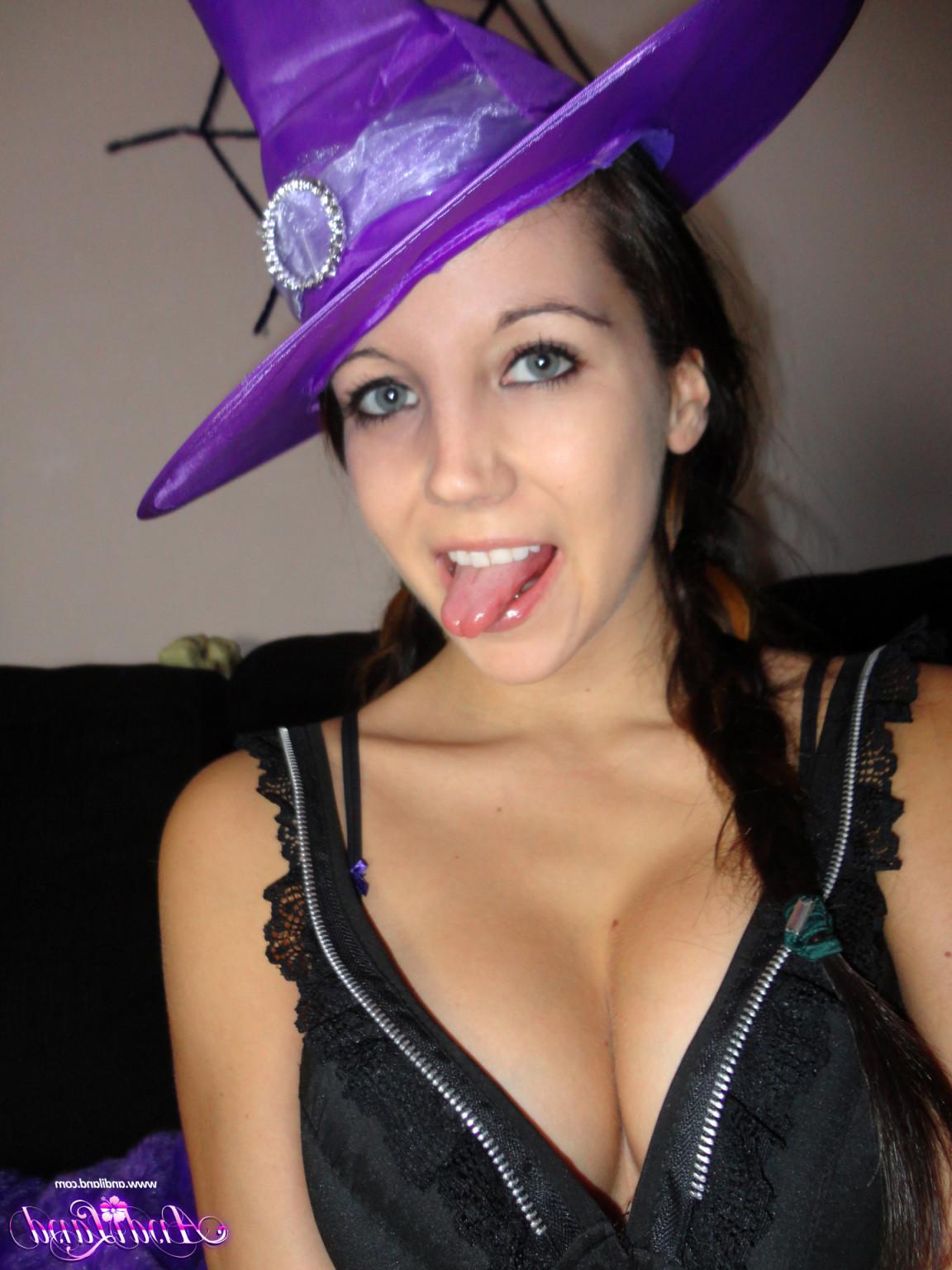 15P Cute teen girl in witch costume