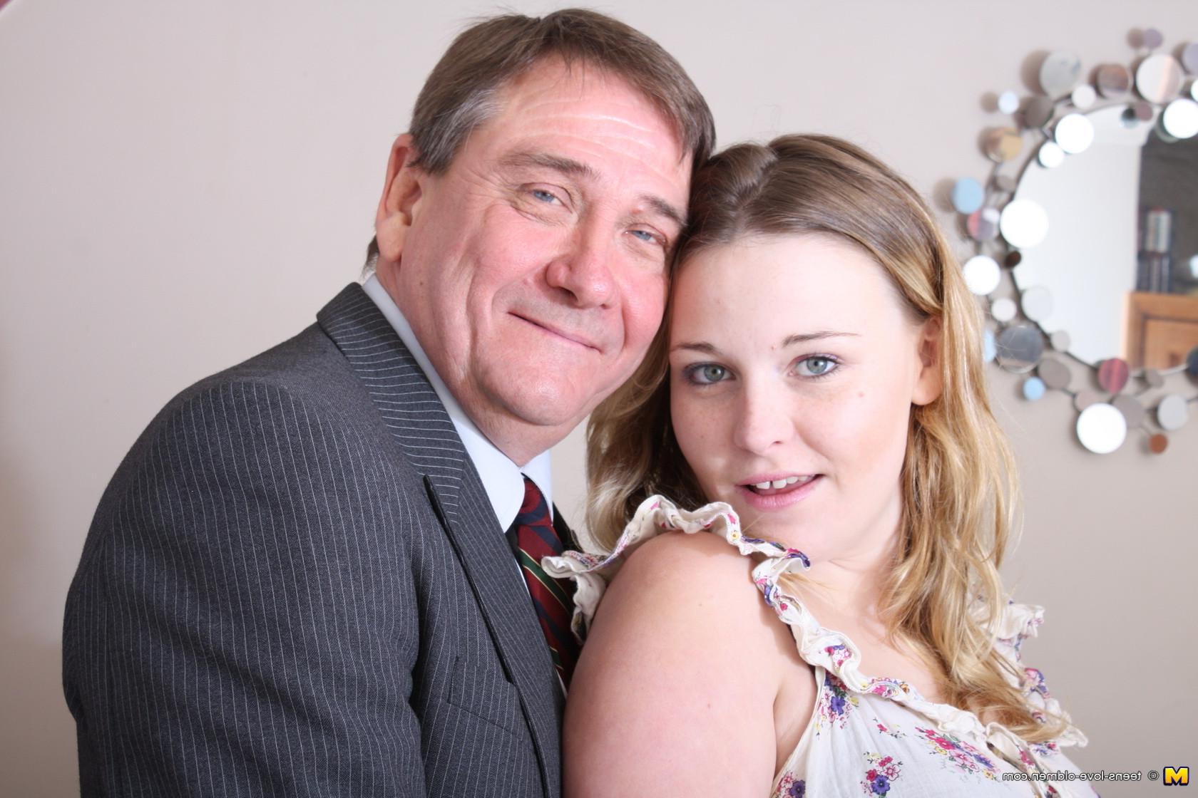16P Hot British babe Nadia seduces a dirty older man