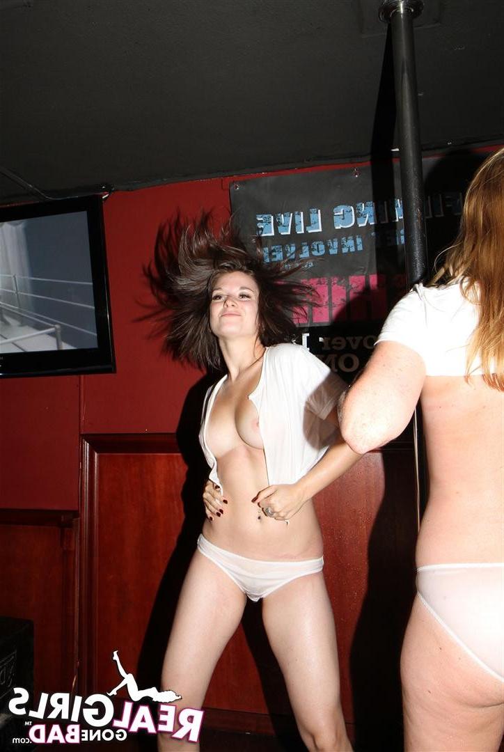 20P Two girls then end up competing to be the winner and both go ful