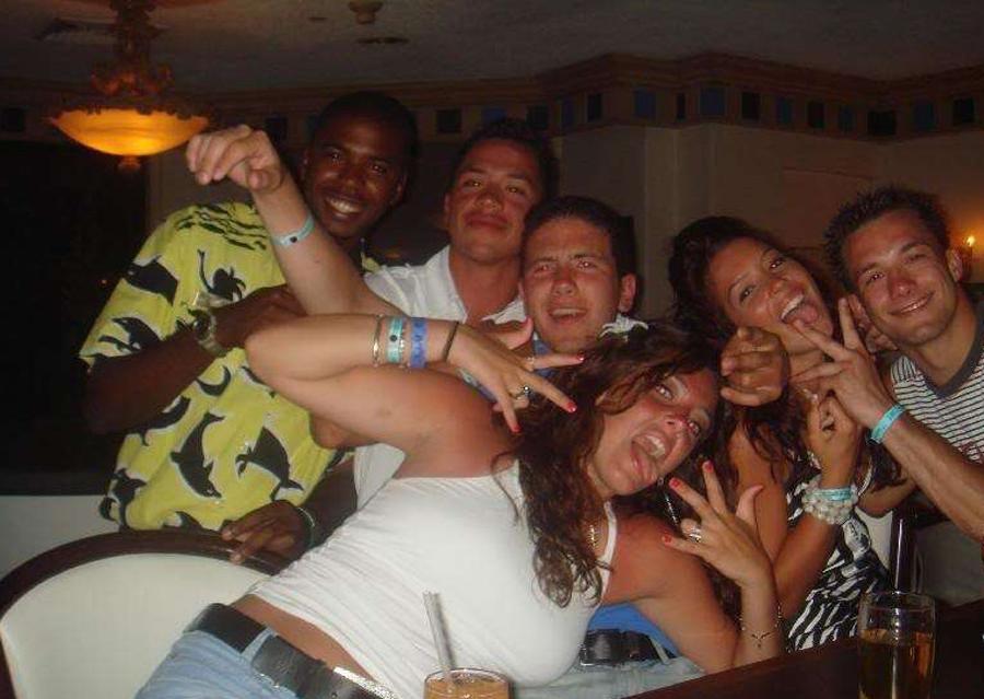 15P Drunk amateur girlfriends partying and flashing