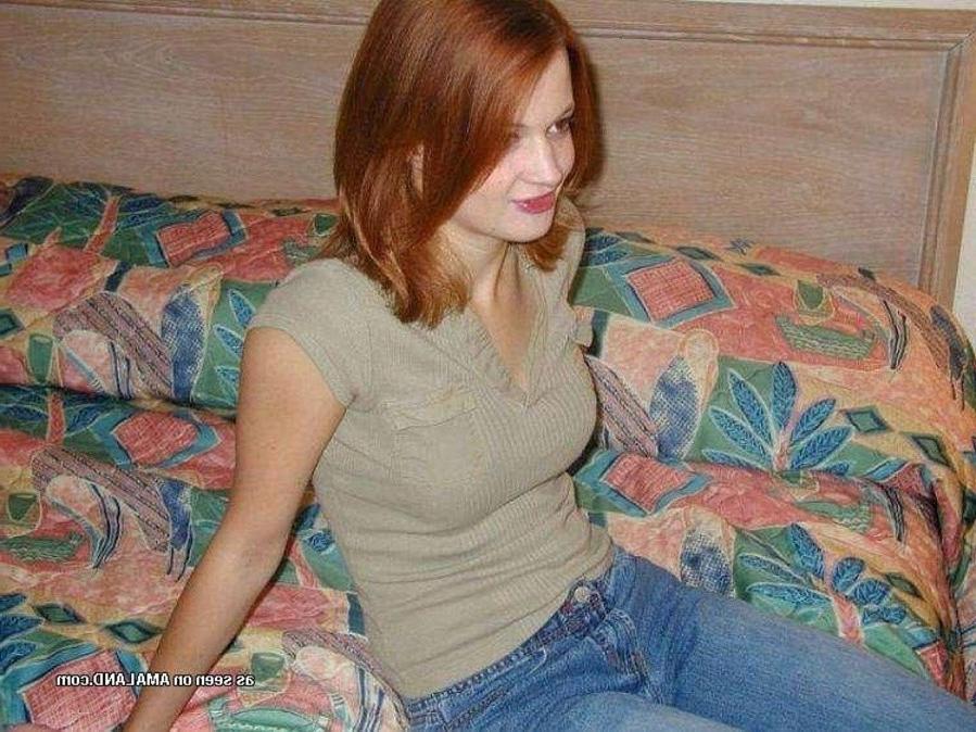 11P Cocksucking horny amateur GF gets fucked and jizzed on