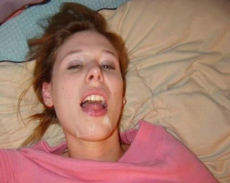 10P Photos of amateur sluts who love the taste of cum