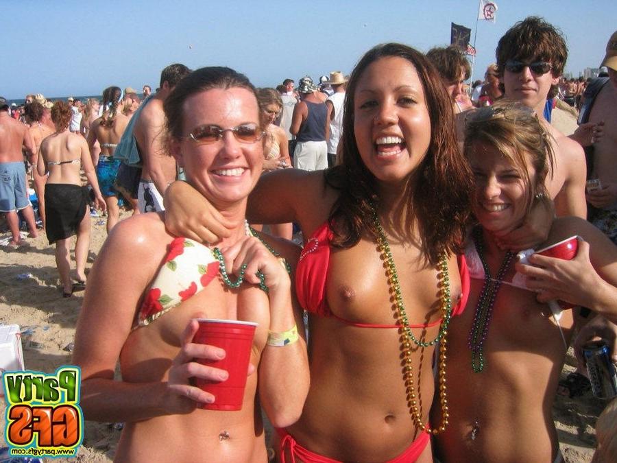 15P Really drunk amateur girlfriends exposed