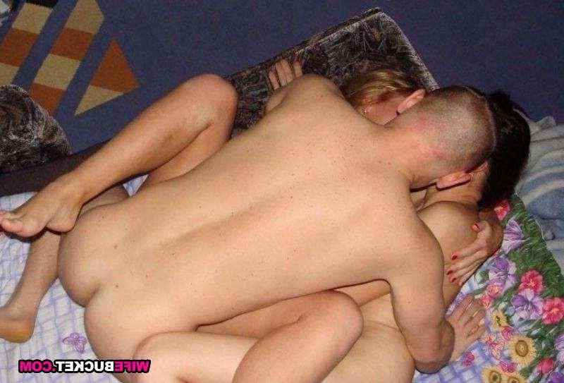 15P Real amateur women having sex with swingers and strangers