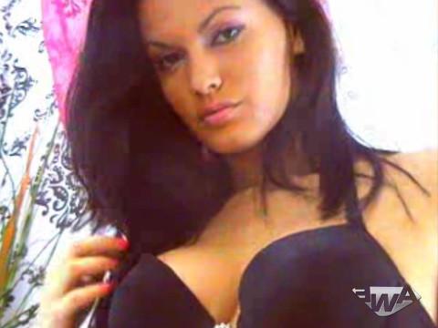 10P Naughty amateur AliceSqurit LIVE on her webcam
