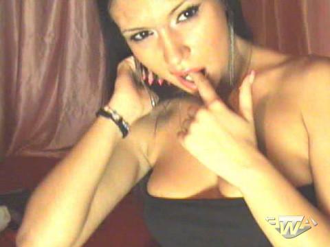 10P Naughty amateur PureLoveee1 LIVE on her webcam