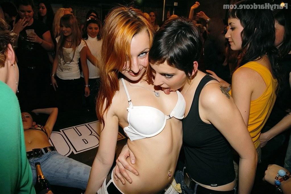 15P Hot drunk teenage girls sucking the big cocks of strangers