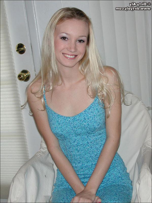 16P Dirty Aly shows off her sexy blue dress