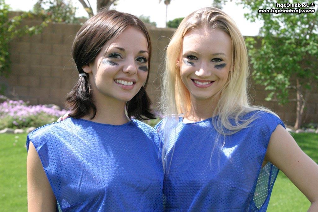 13P Jordan Capri and her girlfriends playing flag football in panties!