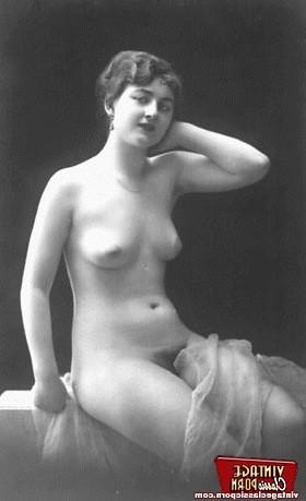 12P French vintage ladies showing their bodies from the 1920s
