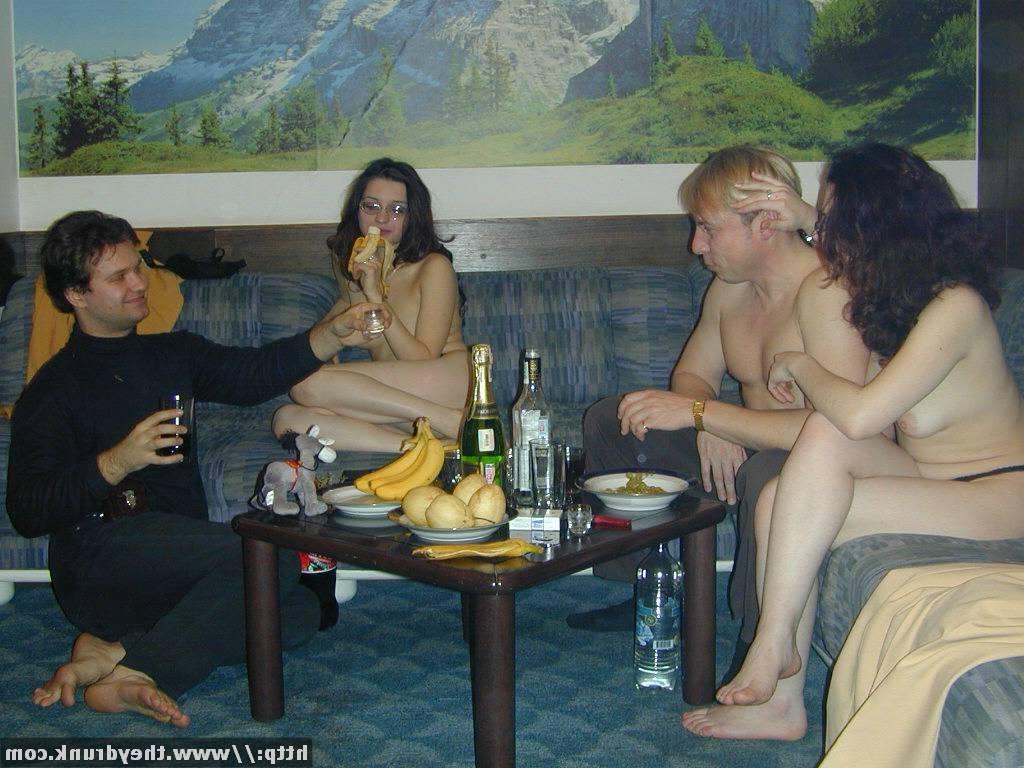 16P Drunk sluts stagger and let the men do everything