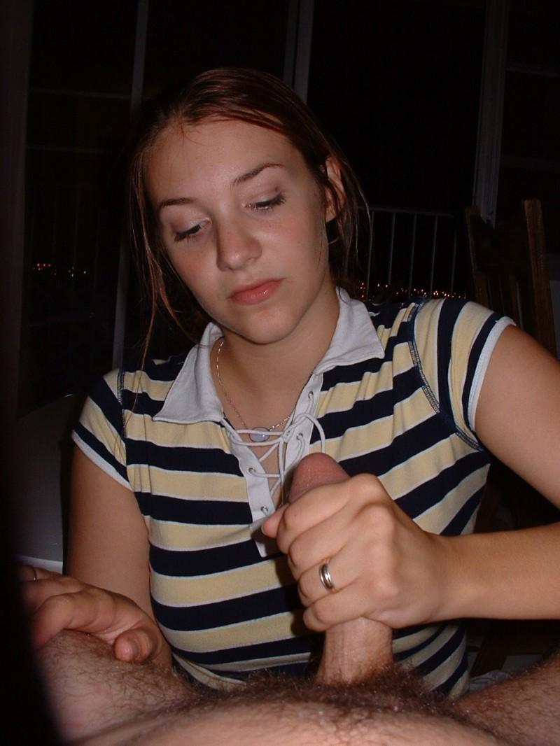 16P Pretty blonde hottie plays with her twat using a dildo and her fingers