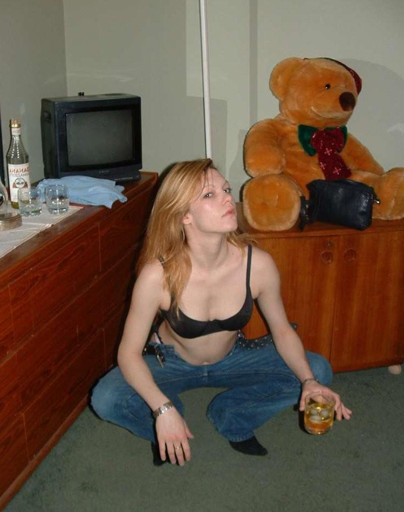 15P Drunk Ex Girlfriend flashing perky tits and shaved pussy