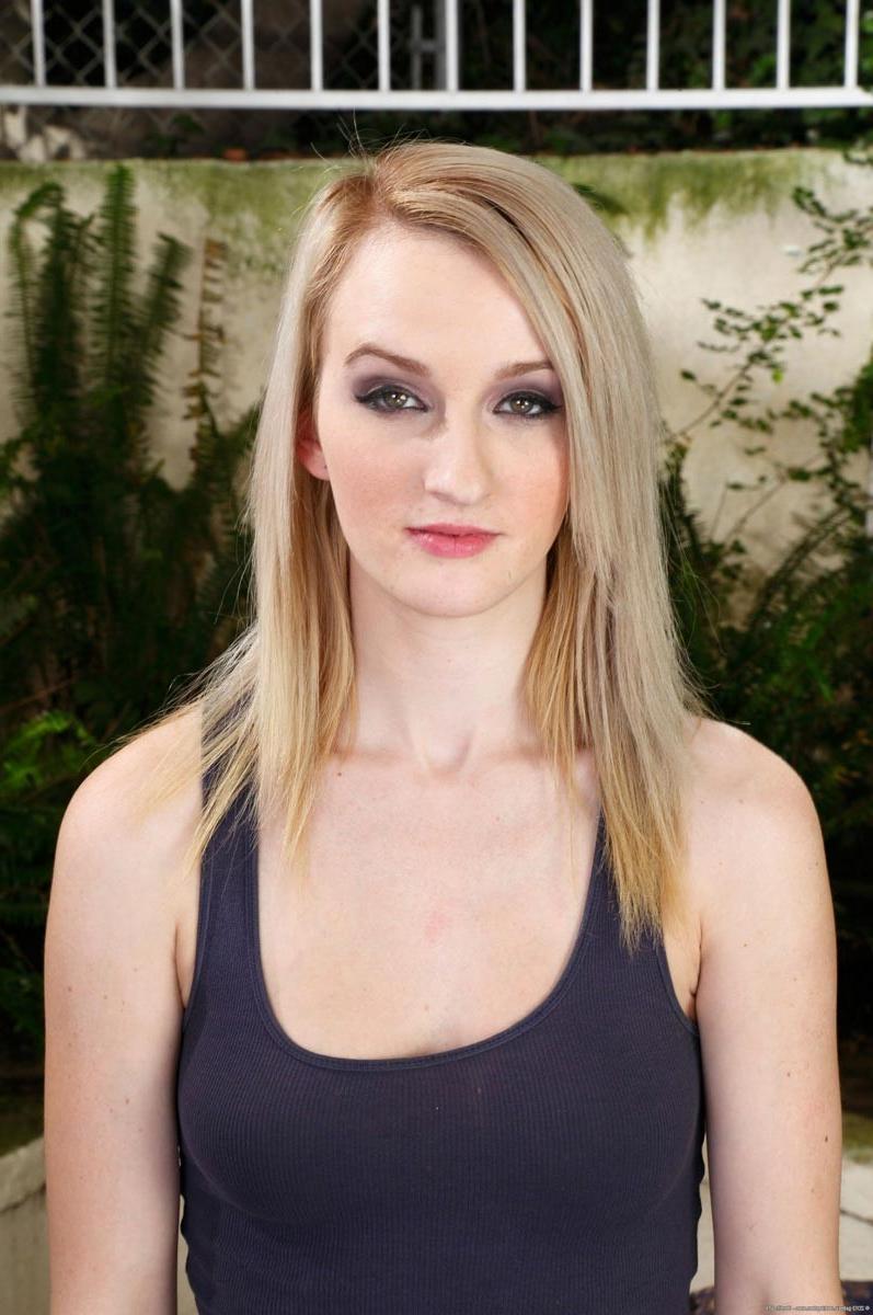 15P Horny all natural hottie with pale skin
