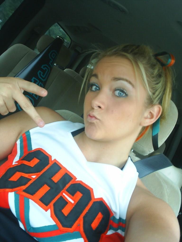 16P Hot photos of amateur girlfriends who got naughty with their BFs
