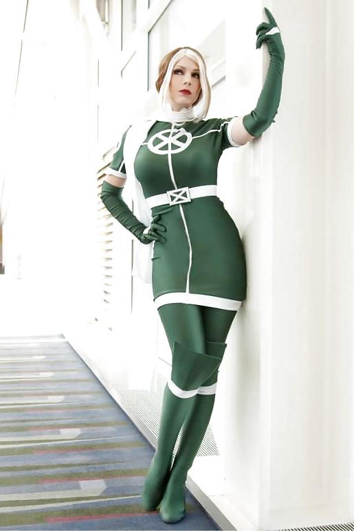 22P Cosplay Girls (X-Men)