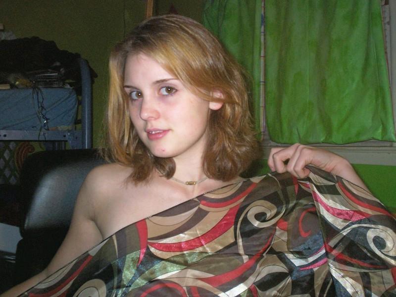16P Hot photos of amateur girlfriends who got naughty with their BFs