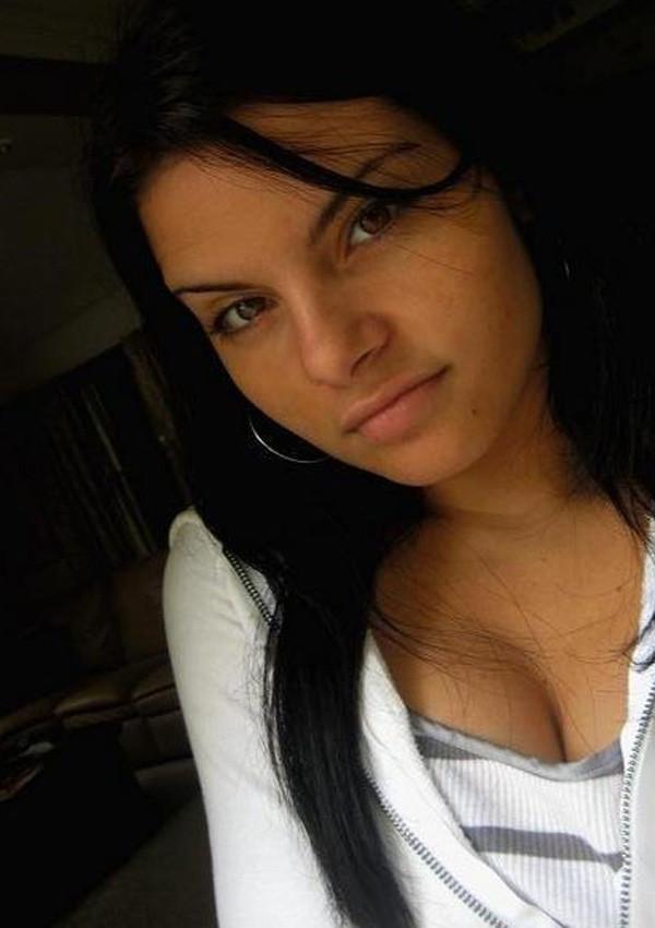 16P Picture mix of hot and naughty chicks