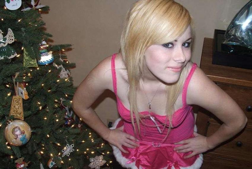 16P Picture mix of horny amateur lesbians
