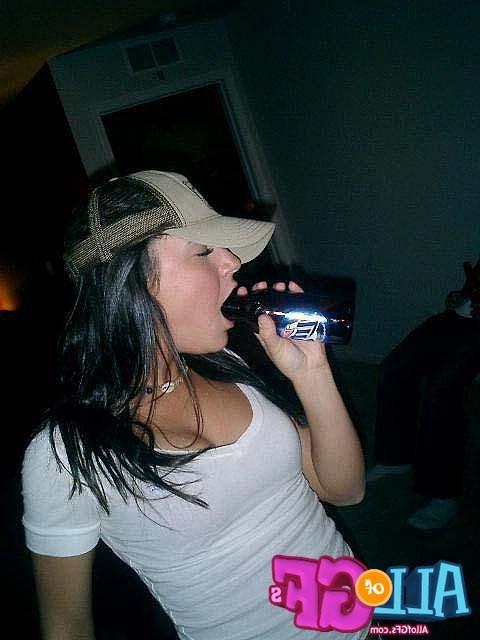 12P Catching my x girlfriends drunk
