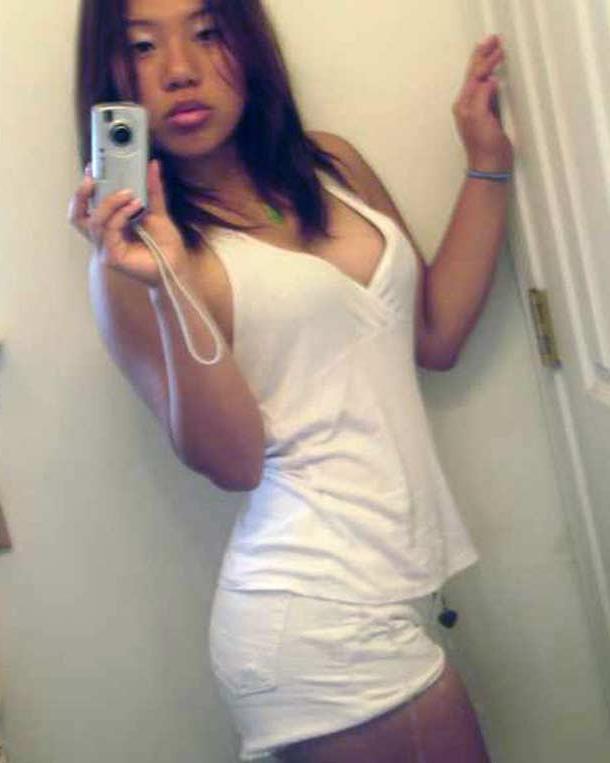 10P Picture gallery of various amateur kinky oriental babes