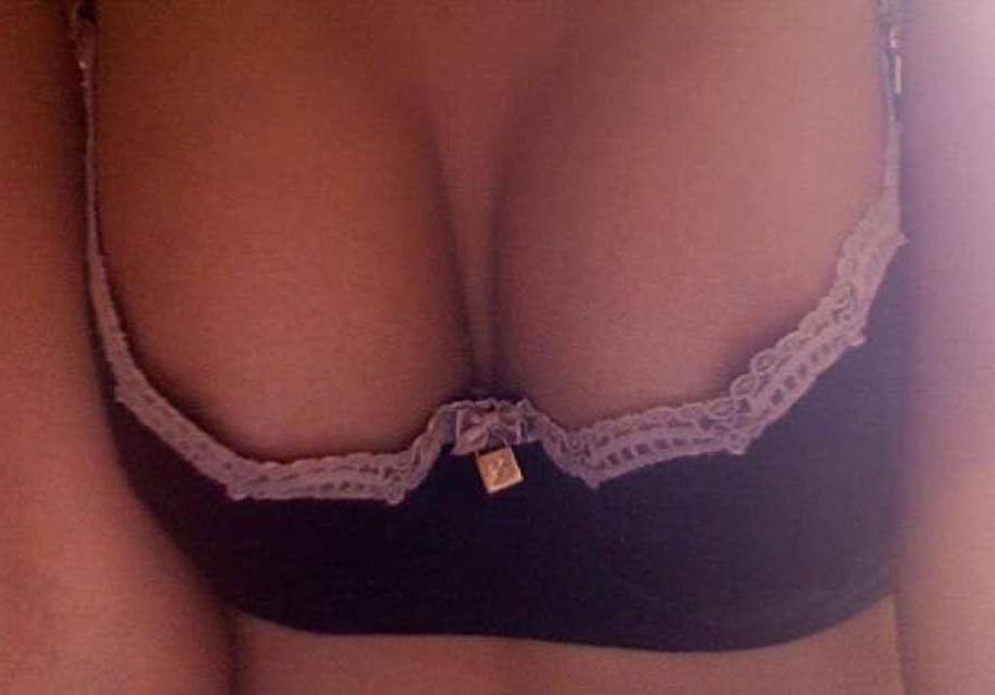 10P Fun with her dildo