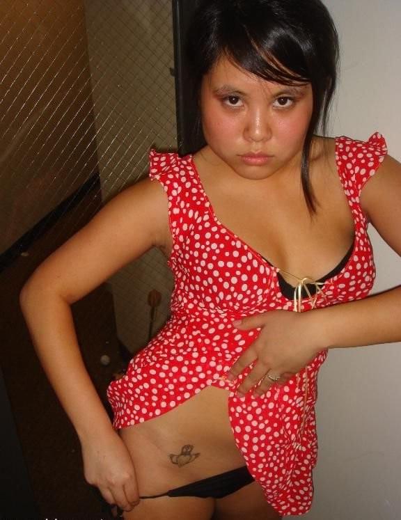 16P Real amateur cuties posing naked