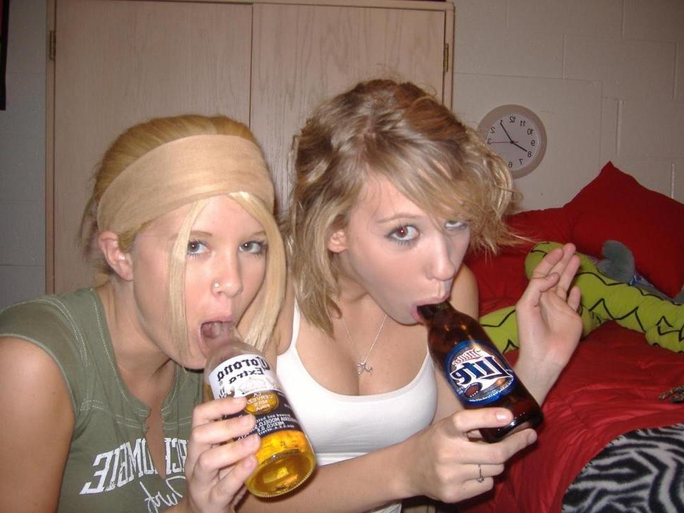 15P drunk attention whores