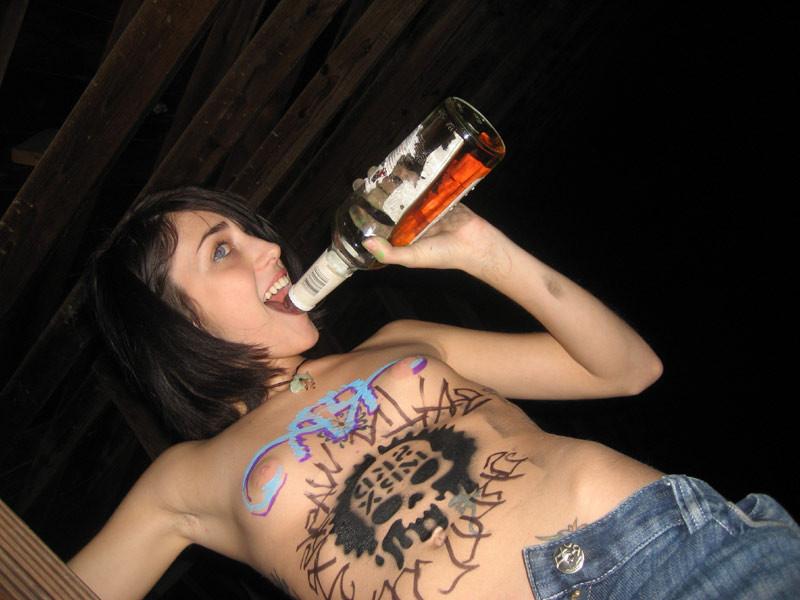 15P drunk attention whores