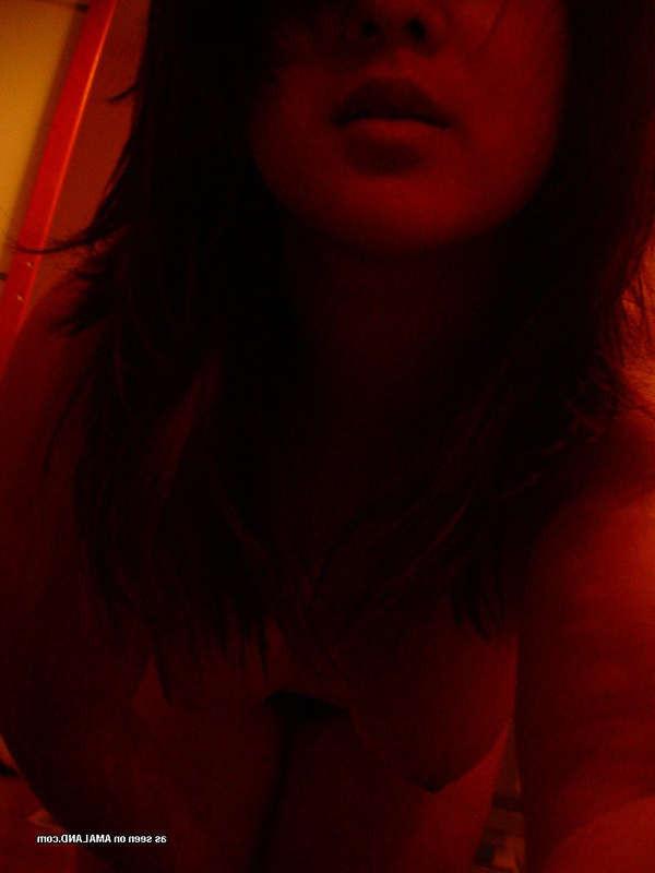 15P Photos of a busty Asian selfshooter
