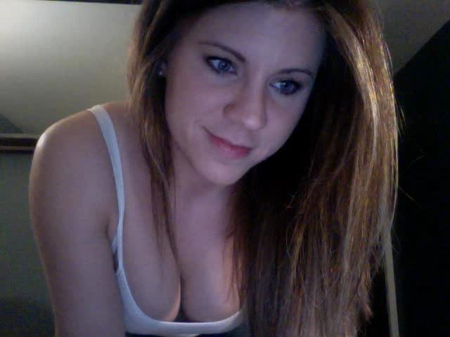 15P Brunette teen tease Cass